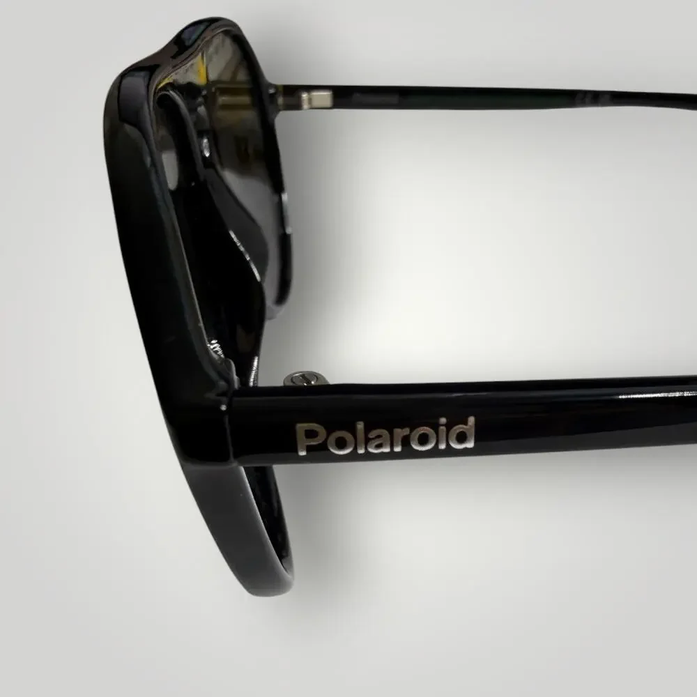 Polaroid pld 6225